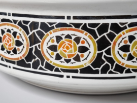 Societe Ceramique Bloem mozaikje oranjerood met zwart robuuste Schaal (2)