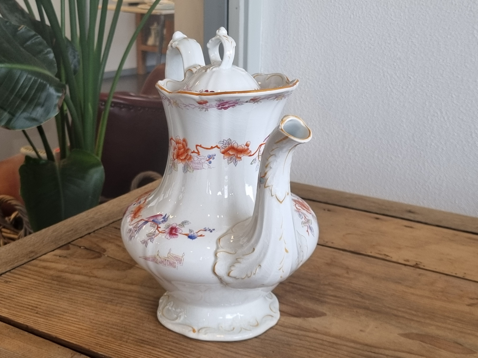 Petrus Regout Portici hoge Koffiepot ca. 1,5 liter