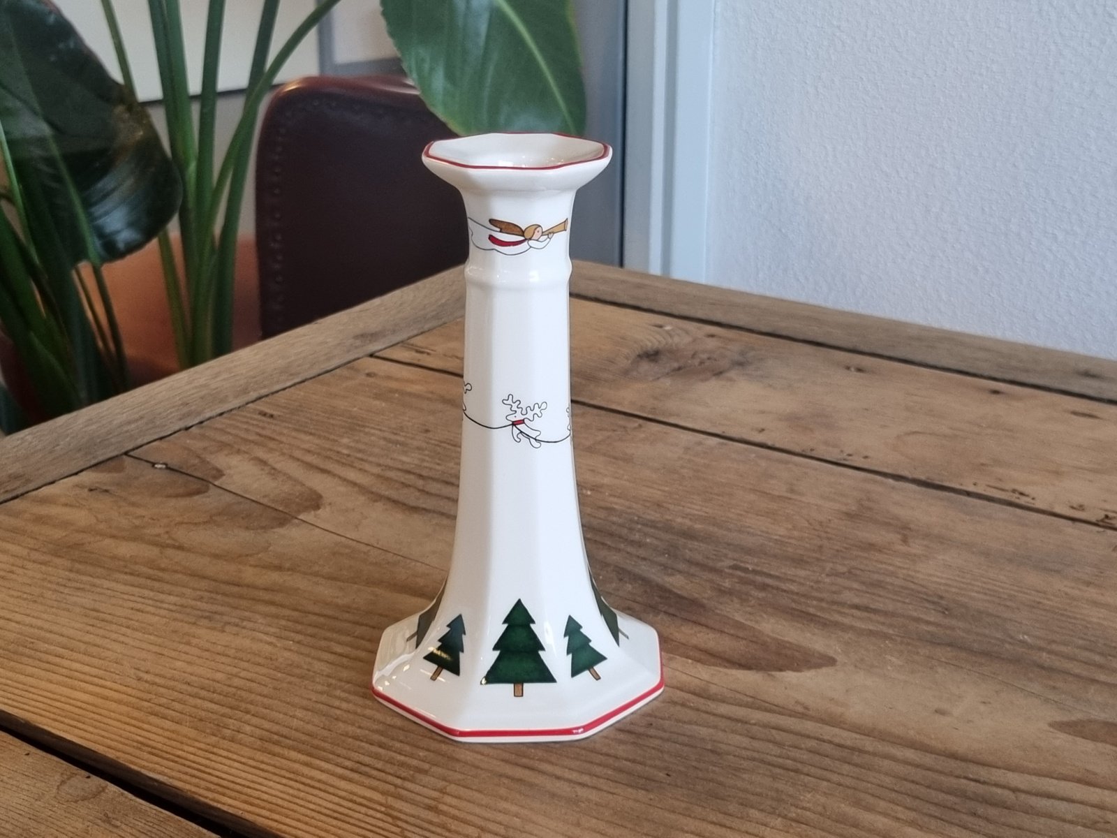 Engels Mason's Christmas Village 1983 Kerstservies Kaarsenkandelaar