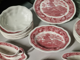 Engels rood Wedgwood Adams English Scenic serviesset 8 personen (golvend randje)