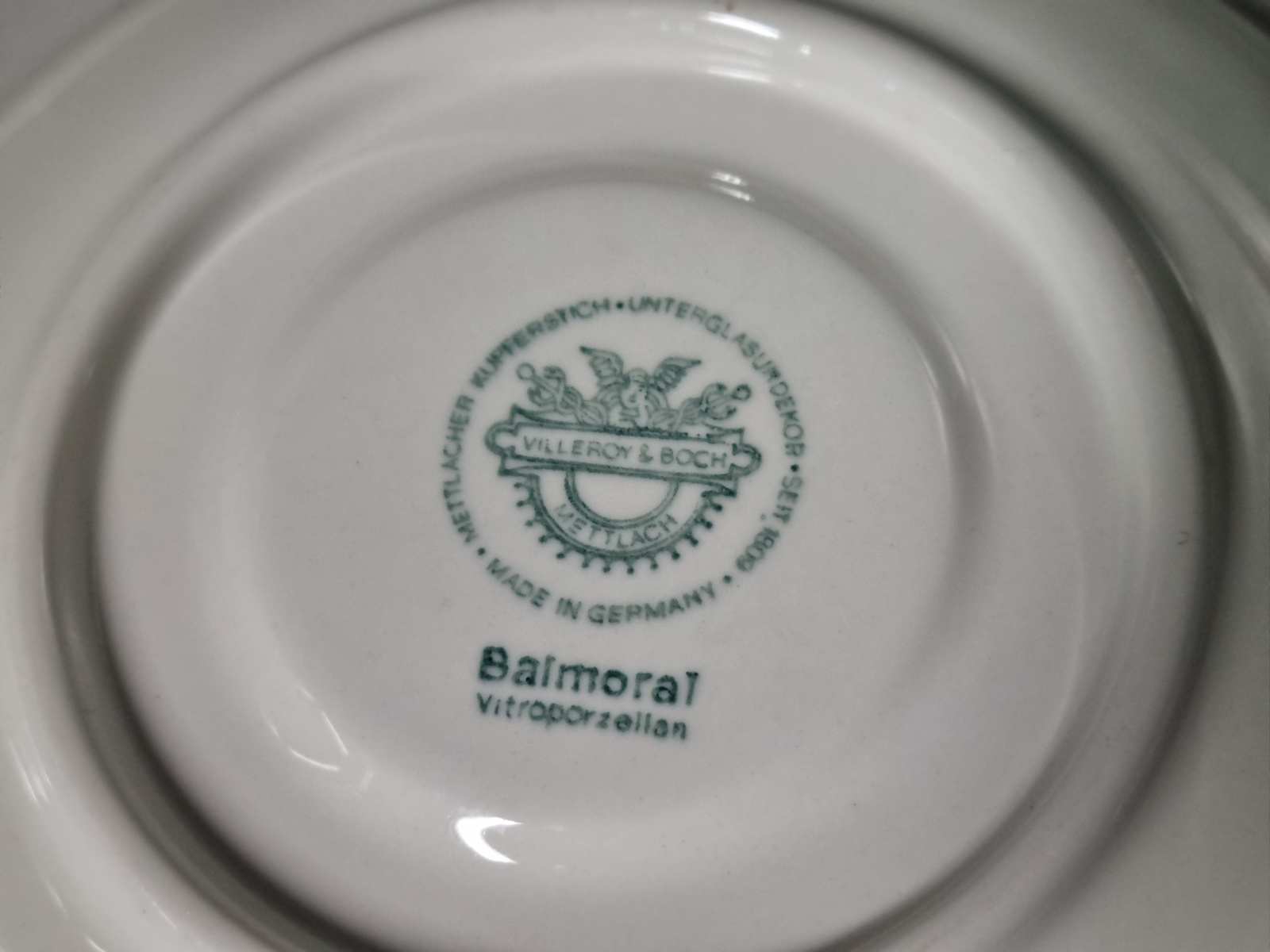 Villeroy en Boch Balmoral rood set 6x kop en schotel