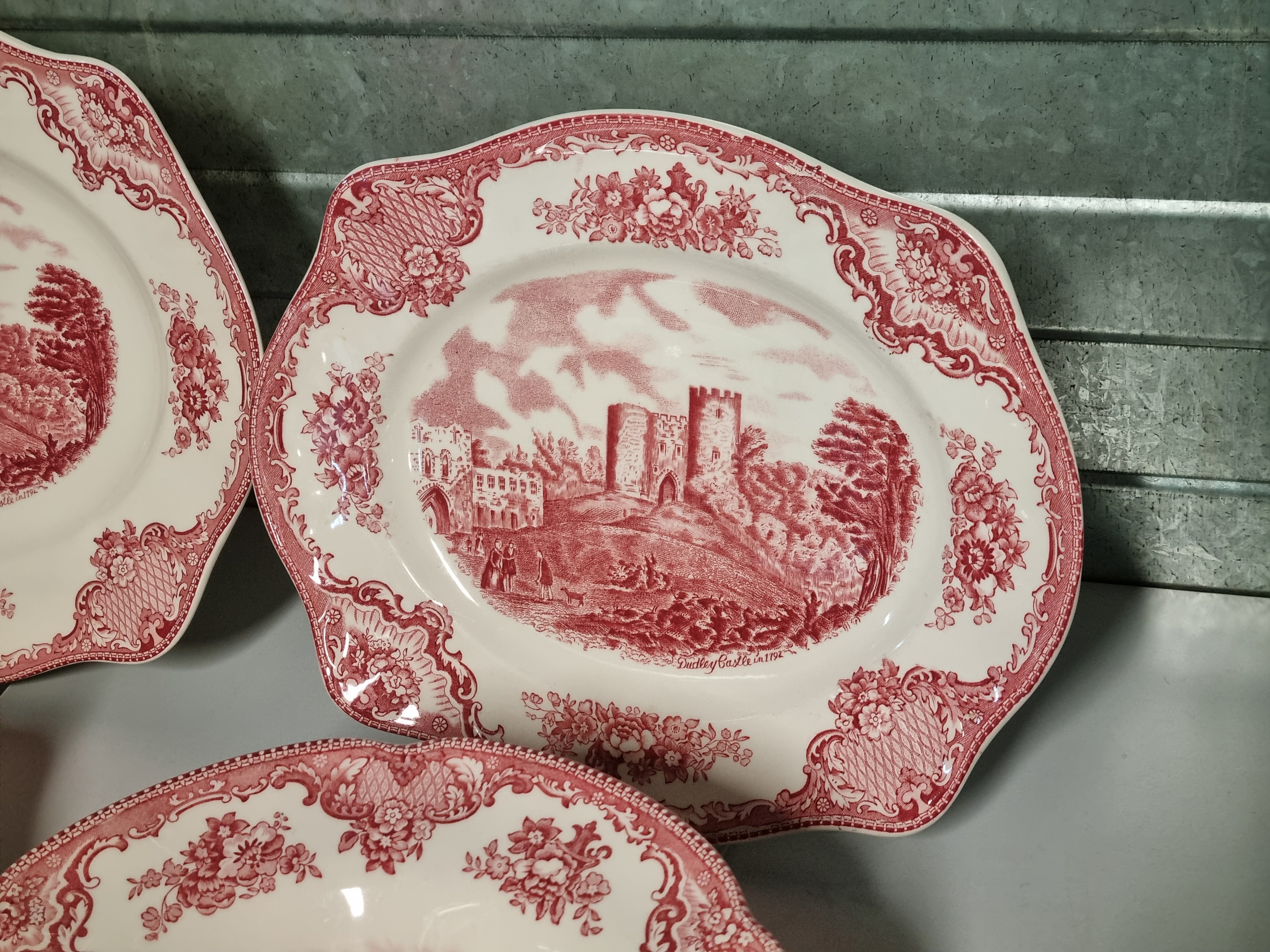 Engels rood Johnson Bros Old Britain Castles serviesset 8 personen