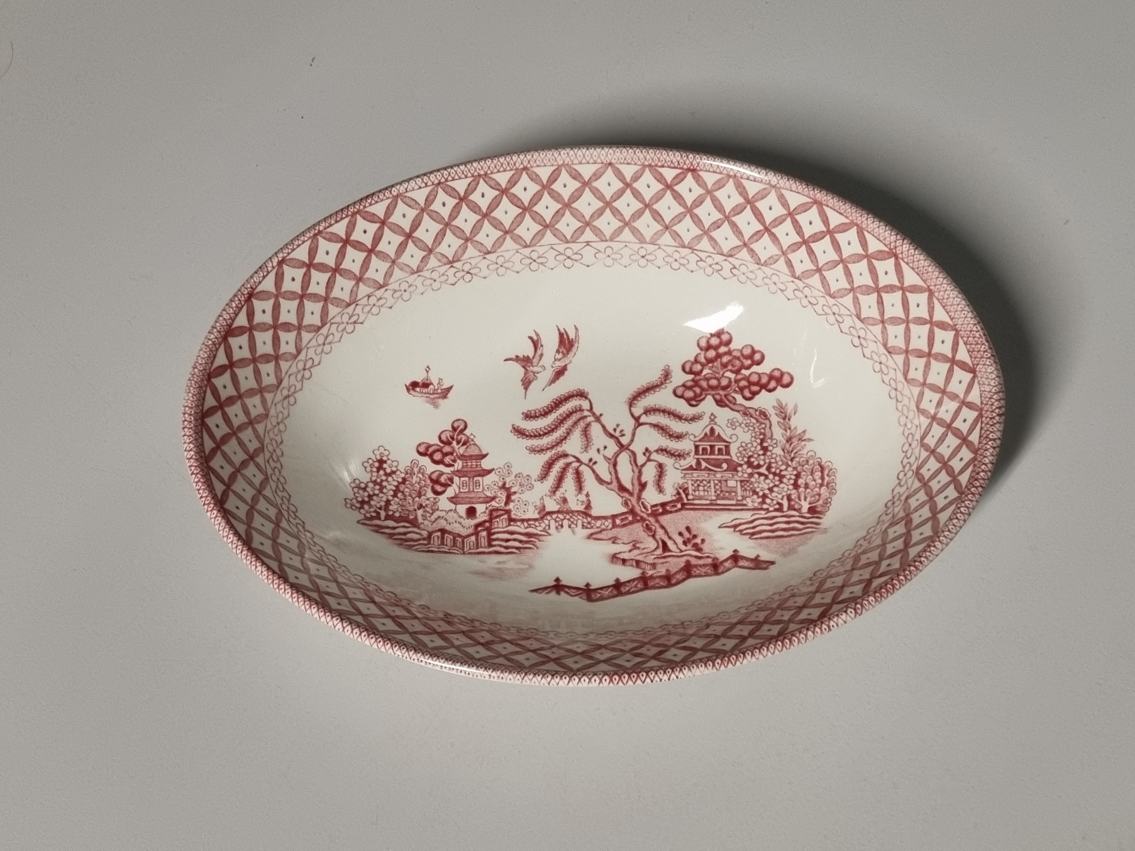 Engels rood Meakin Willow ovale hoge schaal 22 cm