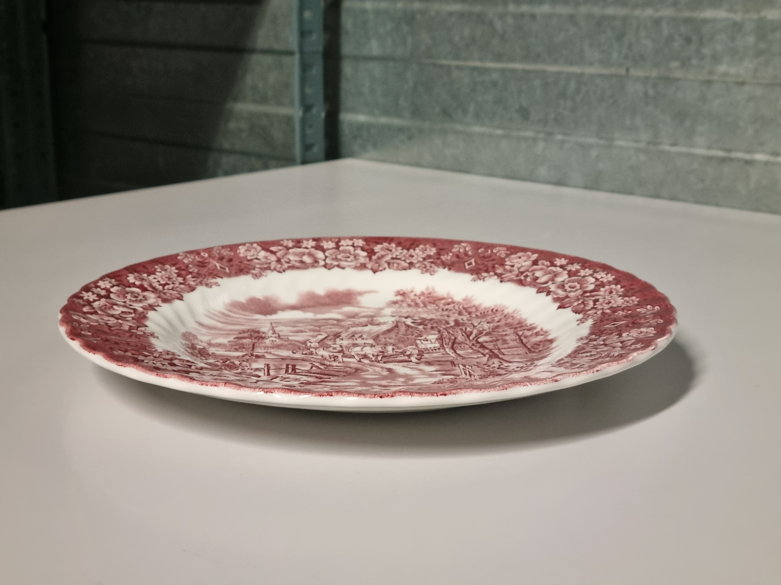 Engels rood British Anchor Memory Lane plat dinerbord 25,5 cm