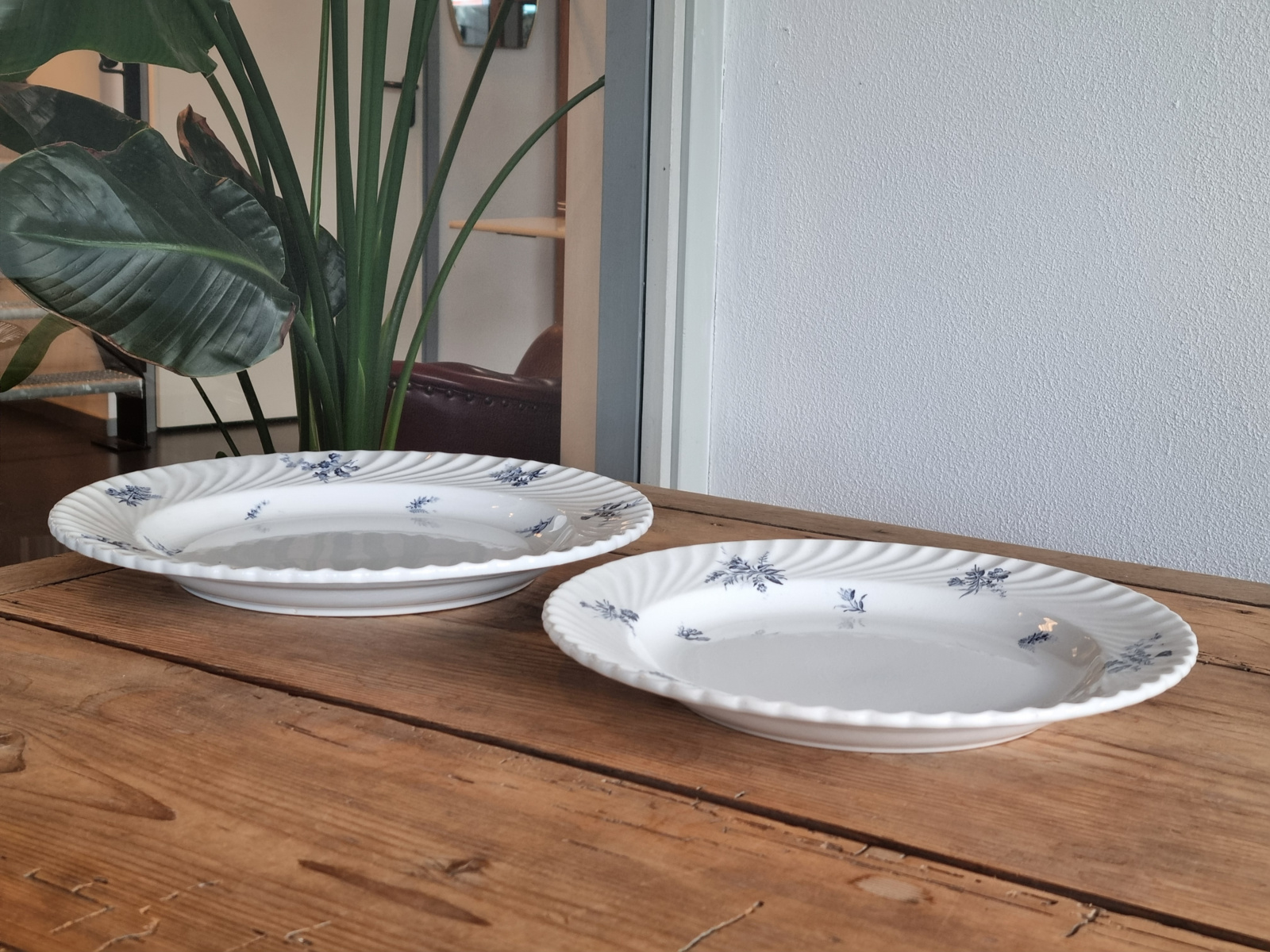 Petrus Regout Riva donker blauw Set 2x serveerbord