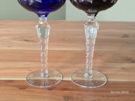 Boheems Kristal Glas set (2) van 2x op hoge voet 19,5 cm kleur: blauw en paars