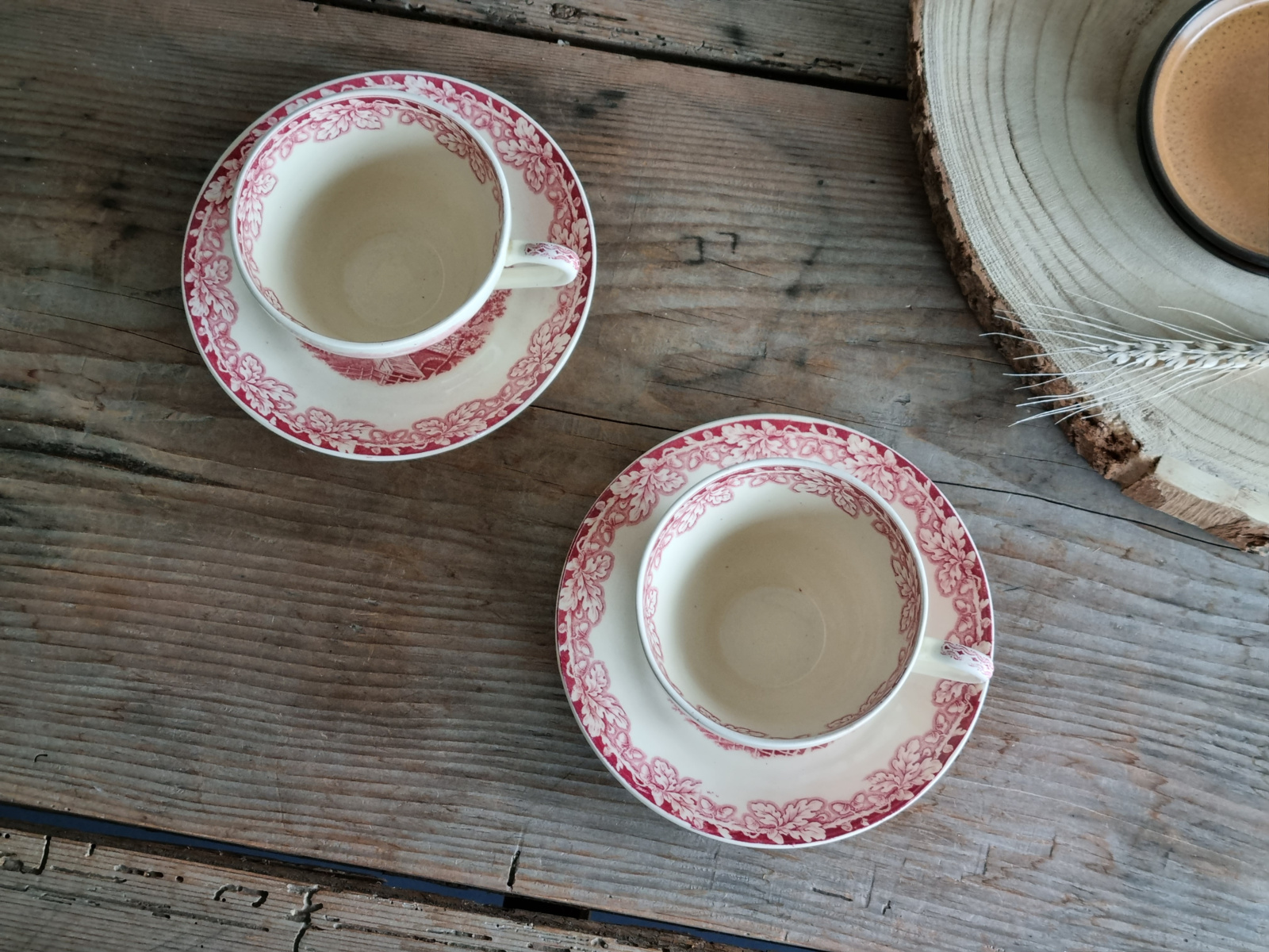 Boerenhoeve Rood Societe Ceramique 2x koffie kop en schotel