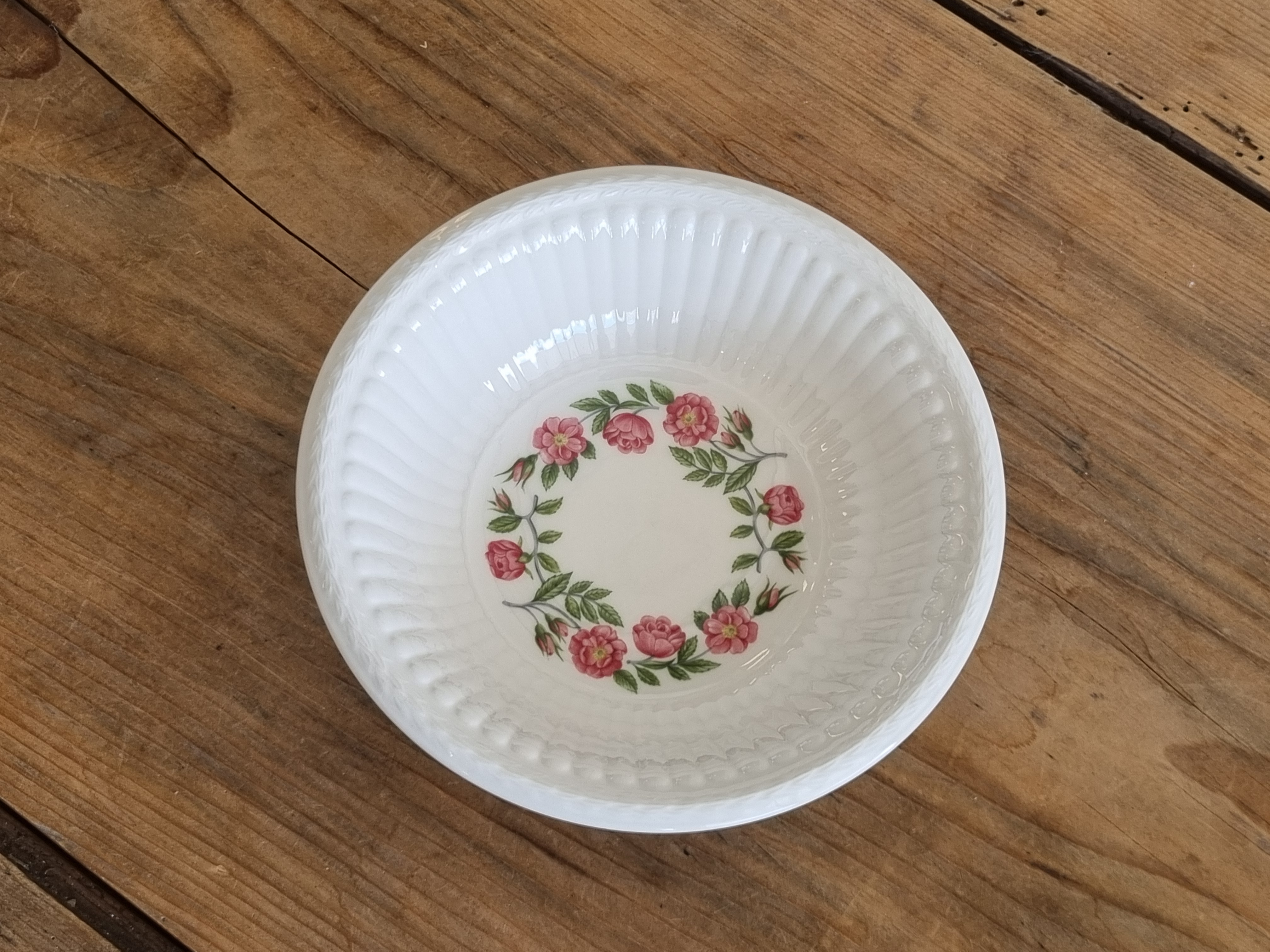 Wedgwood Rosalind Ontbijtschaaltje Serveerschaaltje 16 cm