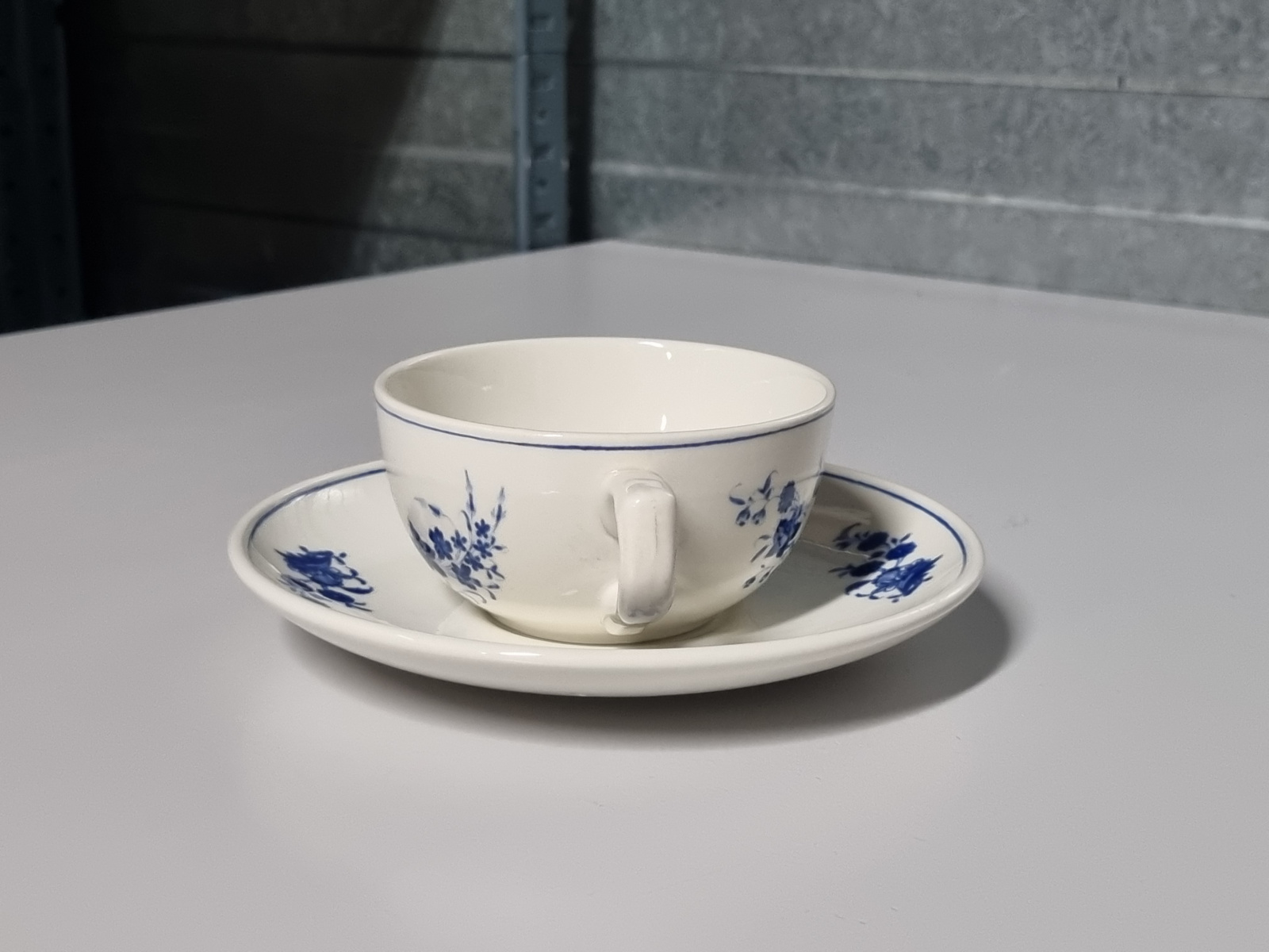 Boch Belgium Grand Bouquet Thee Kop en Schotel 9,5 cm
