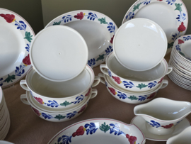 Oud Boerenbont Regout Royal Sphinx Eetservies 20 personen