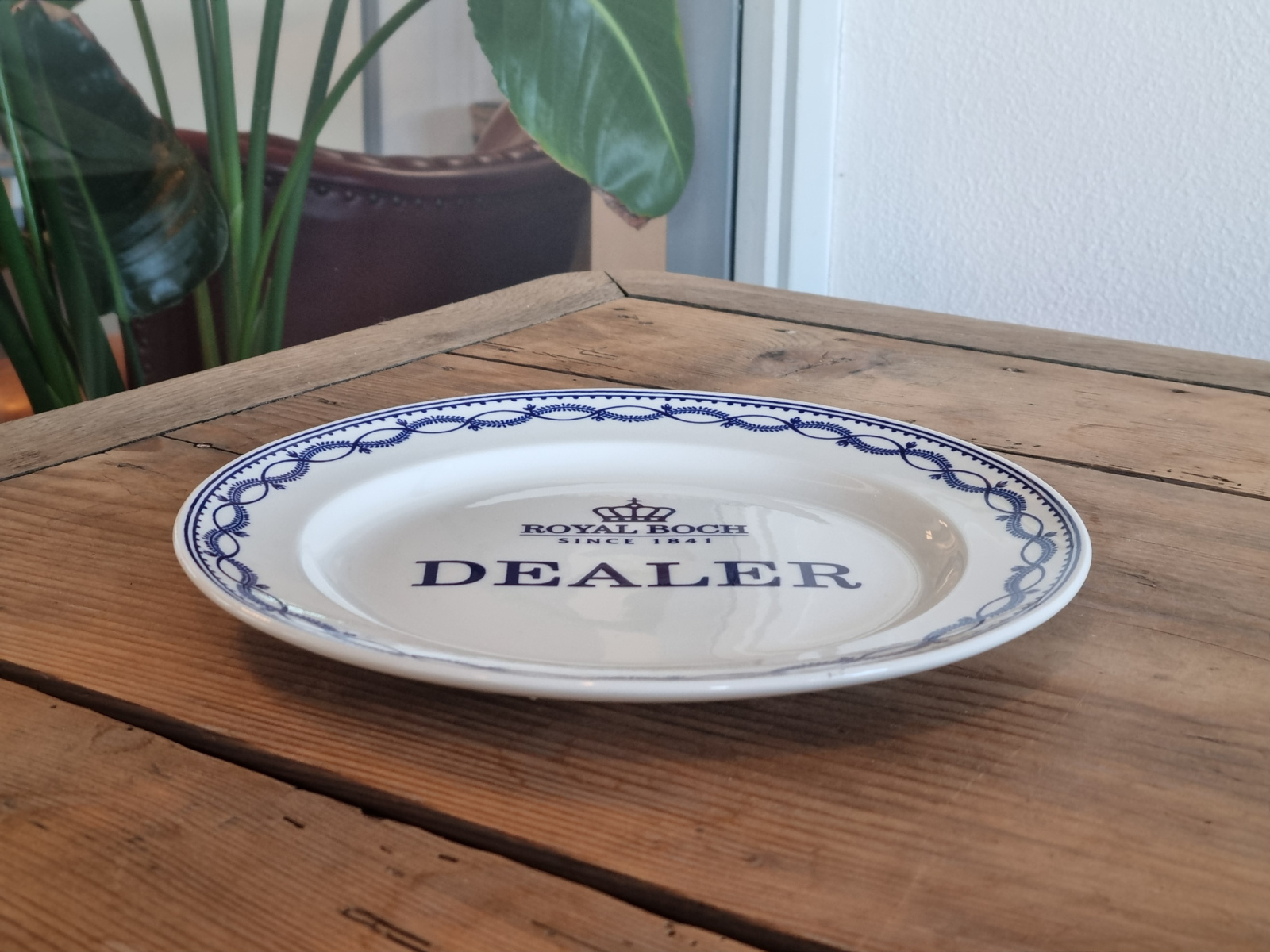 Royal Boch Belgium Dealerbord 24,5 cm