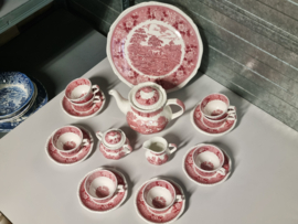 Engels rood Wedgwood Adams English Scenic theeservies 8 personen (golvend randje)