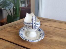 Potiche blauw Petrus Regout Sauskom op vaste onderschotel