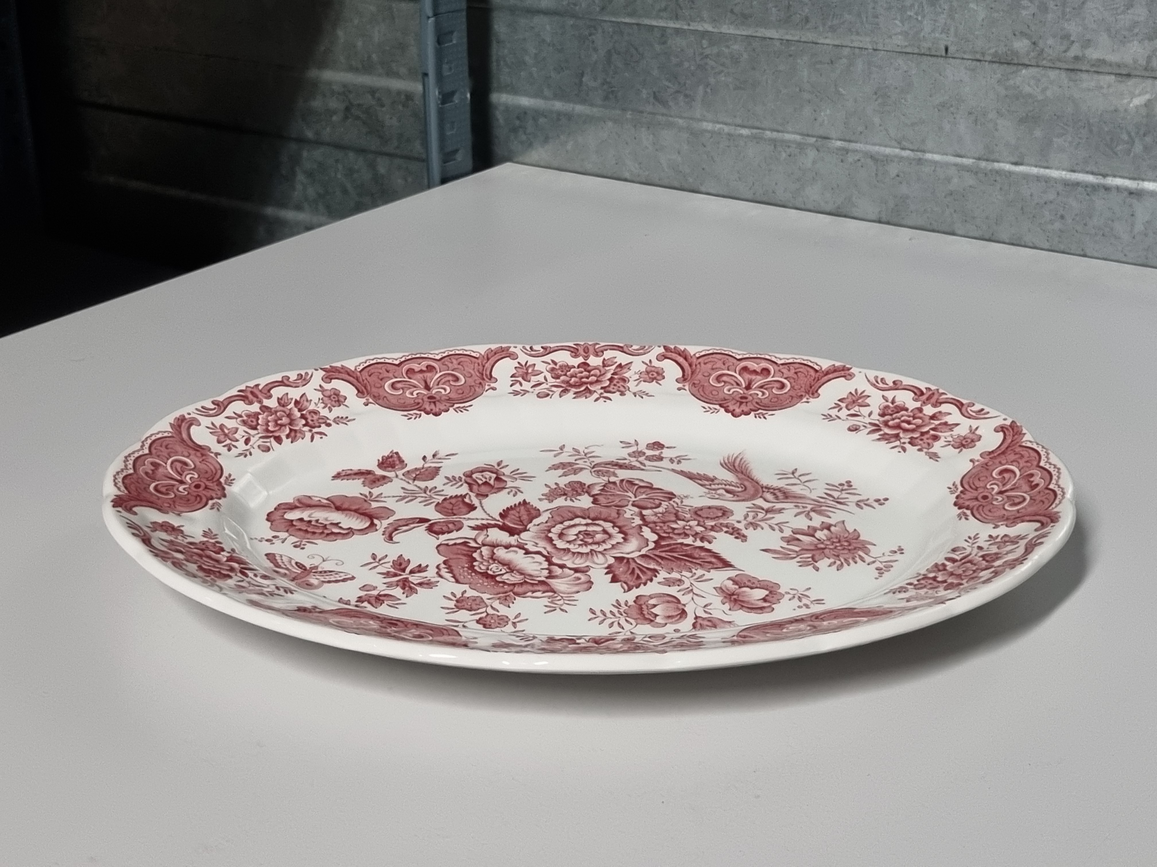 Engels Ridgway Windsor rood ovale schaal 30,5 cm