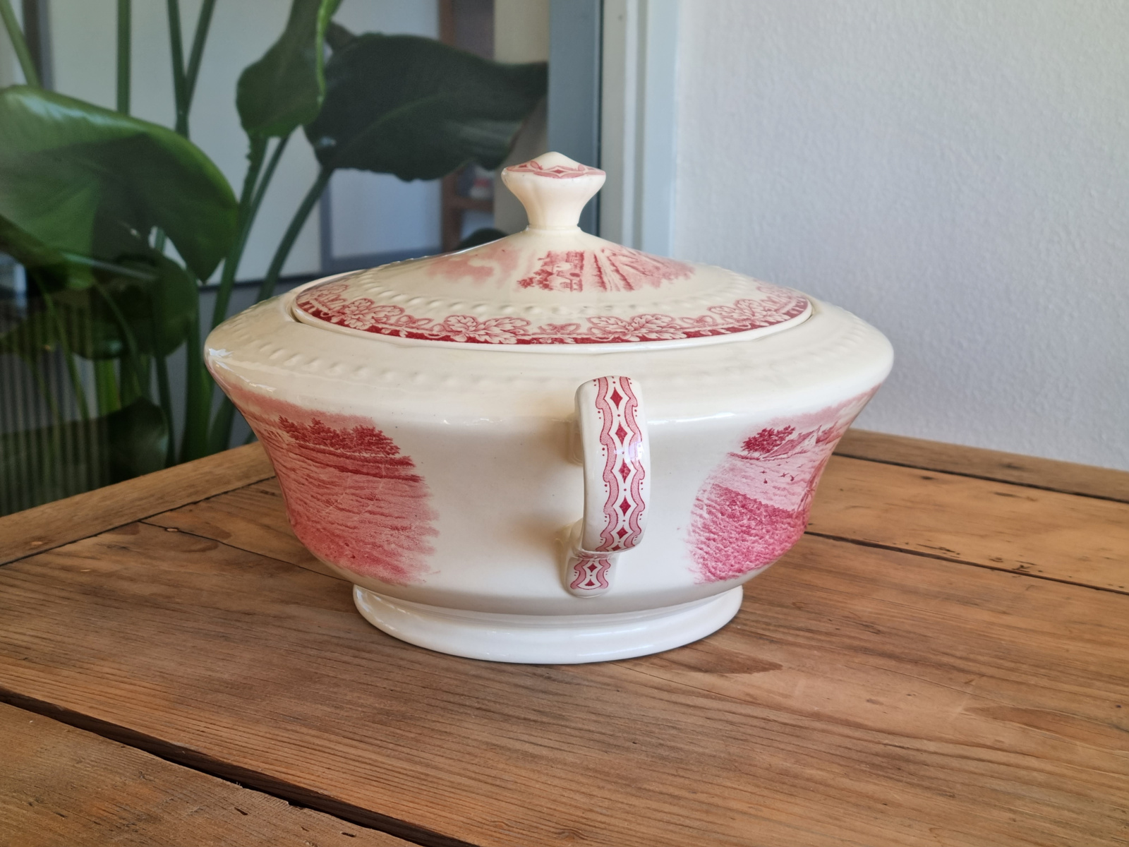 Boerenhoeve Rood Societe Ceramique soepterrine
