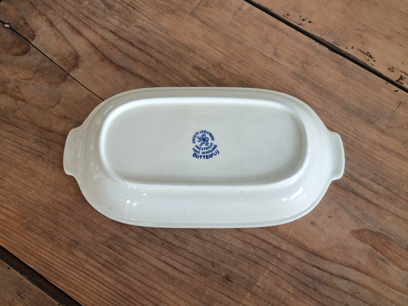 Societe Ceramique Butterflij schaaltje met greepjes 24,5 cm
