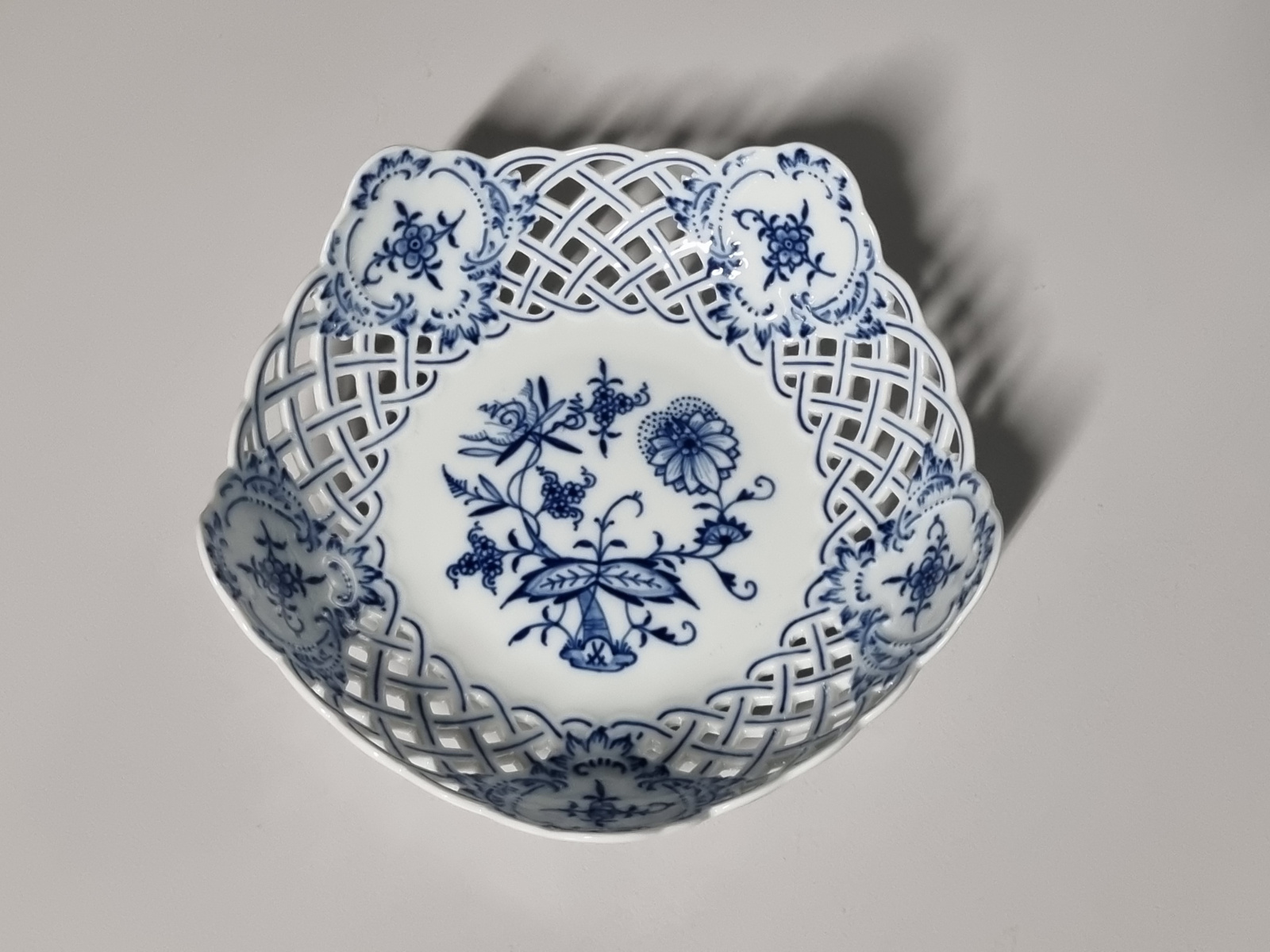 Zwiebelmuster Duits Meissen Schaal gevlochten look 18 cm