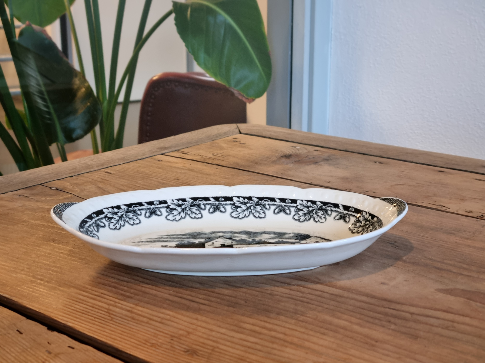Boerenhoeve Zwart Societe Ceramique ovaal schaaltje 24 cm