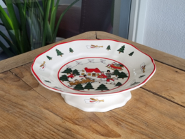 Engels Mason's Christmas Village 1983 Kerstservies Tazza op voet  23 cm