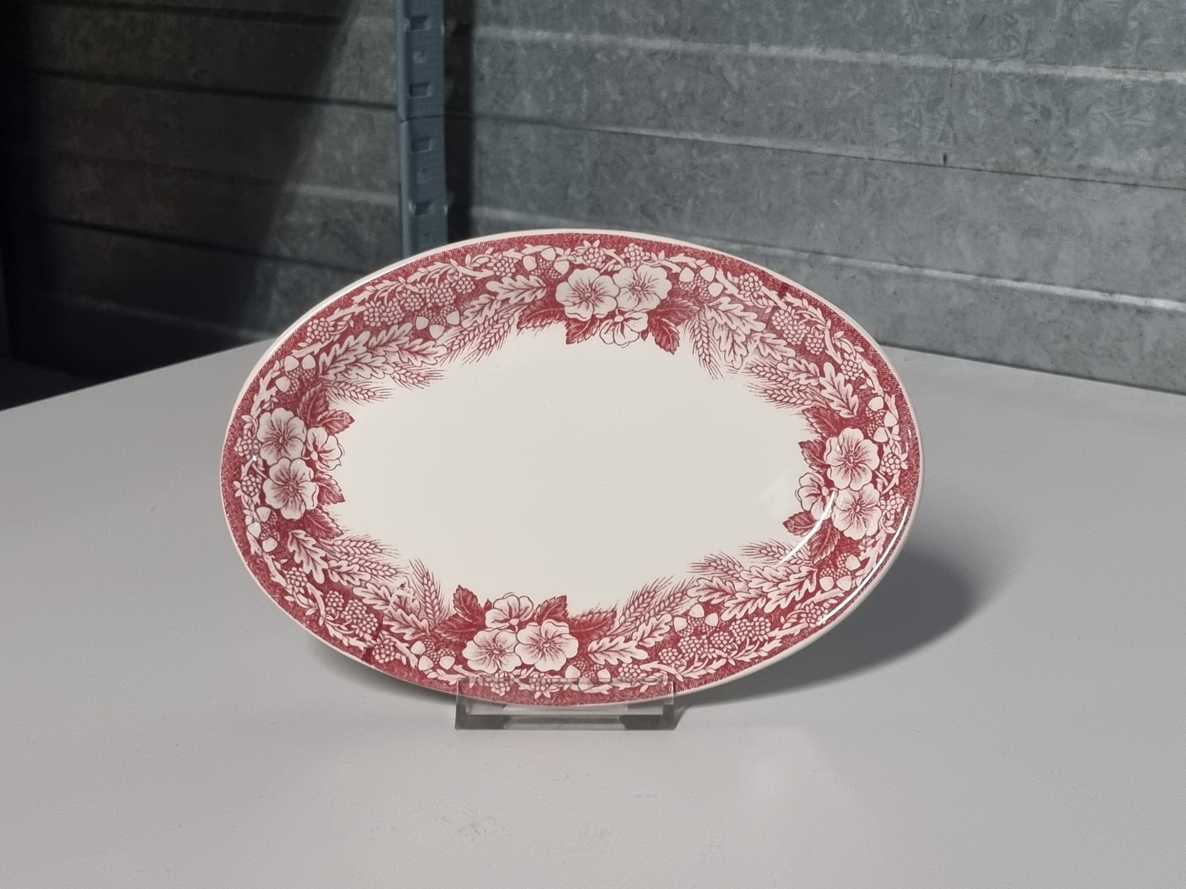 Engels rood Broadhurst The Constable Series ovaal schaaltje 19,5 cm