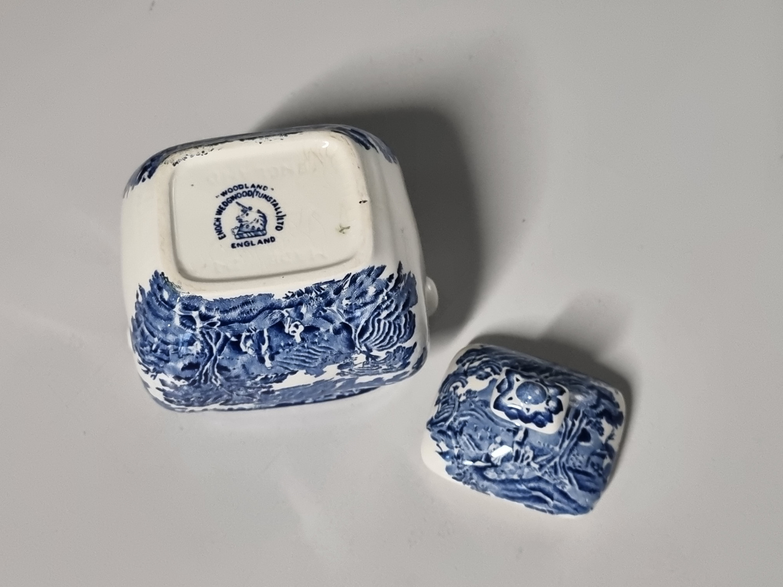 Engels blauw Enoch Wedgwood Woodland Suikerpot (groter model)