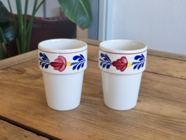 Boerenbont Boch set 2x Beker Mok missen 2 groene bloemen (Bijzondere Uitgave)