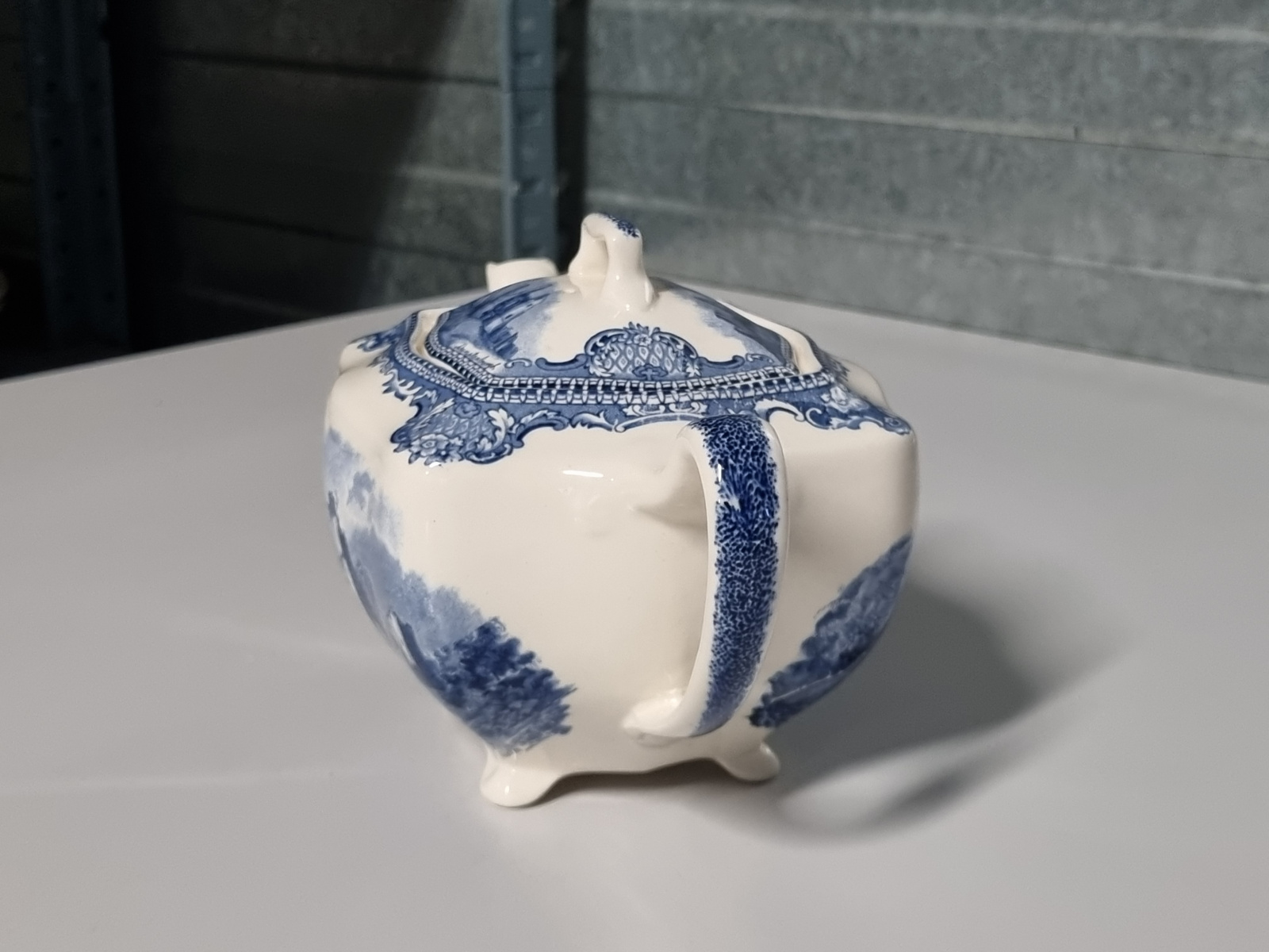 Engels blauw Johnson Bros Old Britain Castles Theepot 0,9 liter
