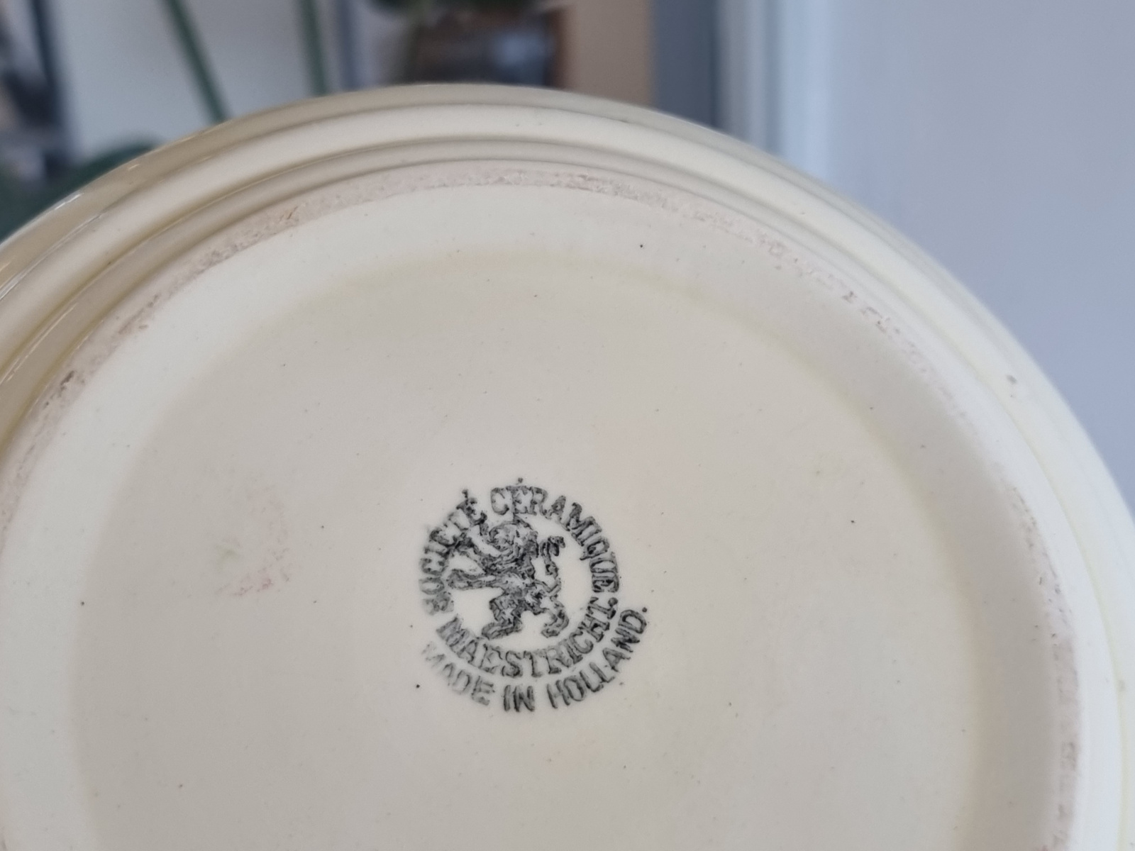 Boerenbont Societe Ceramique blauw-rode bloem hoge ronde schaal 18 cm