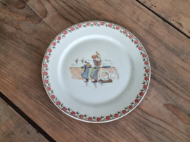 Frans Sarreguemines Enfants Ontbijtbordje 20 cm (afb. aan de kade)