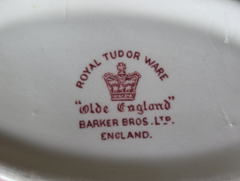 Engels rood Olde England Royal Tudor Ware Sauskom met oor