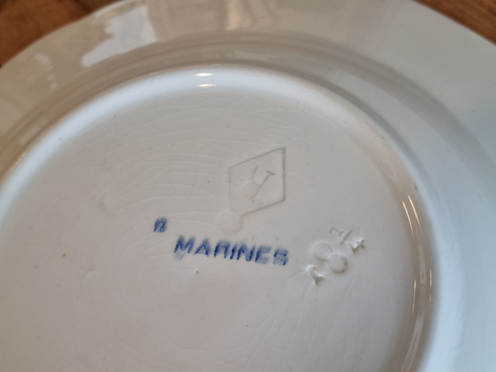 Petrus Regout Marines lichtblauw diep bord 23,5 cm (hoekig model, horizon)
