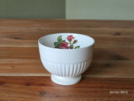 Wedgwood Moss Rose kom op voet 9 cm