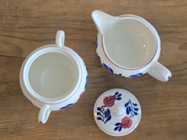 Boerenbont Boch theeservies model Zeeland 8 personen (zwart stempel)