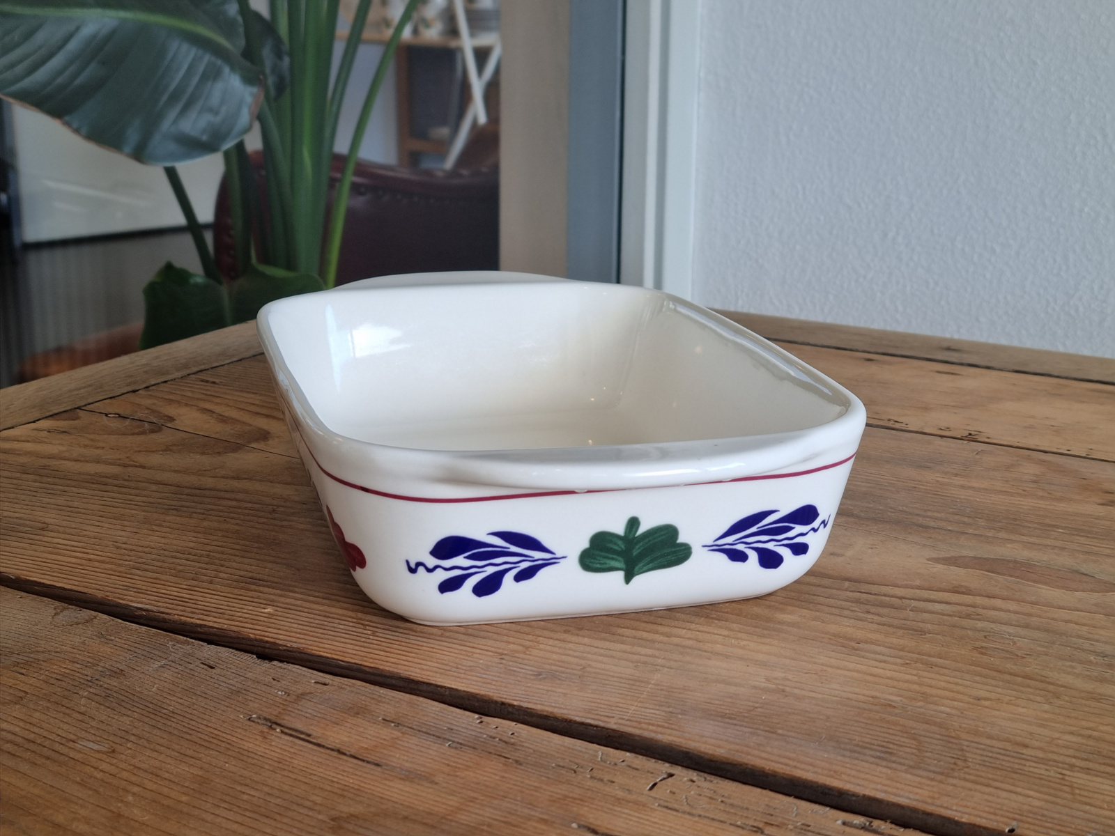 Verkocht = Boerenbont Boch ovenschaal 24 cm (middelste maat)