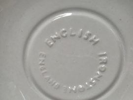 Engels rood Ironstone EIT Ltd England kop en schotel paard met hooiwagen