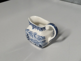 Engels blauw Enoch Wedgwood Lochs of Scotland mini Roomkannetje