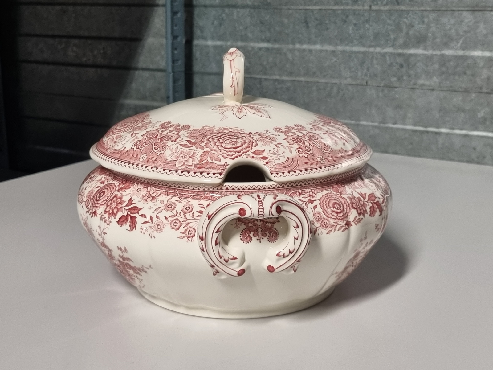 Villeroy en Boch Burgenland rood grote Dekschaal Terrine mét uitsparing lepel