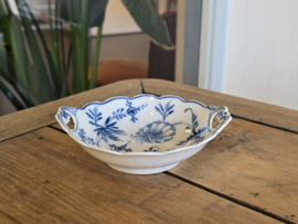 Zwiebelmuster onbekend merk Schaaltje met greepjes 12 cm