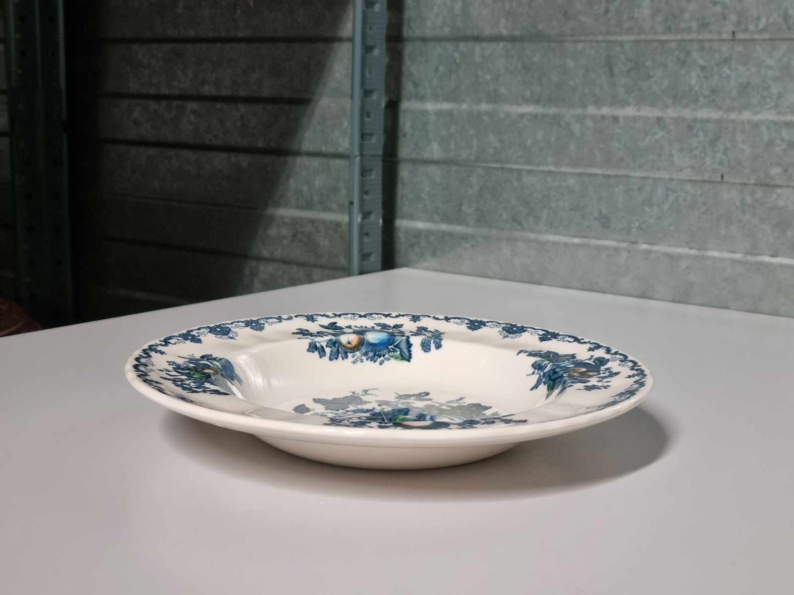 Engels Mason's Fruit Basket diep bord 22,5 cm