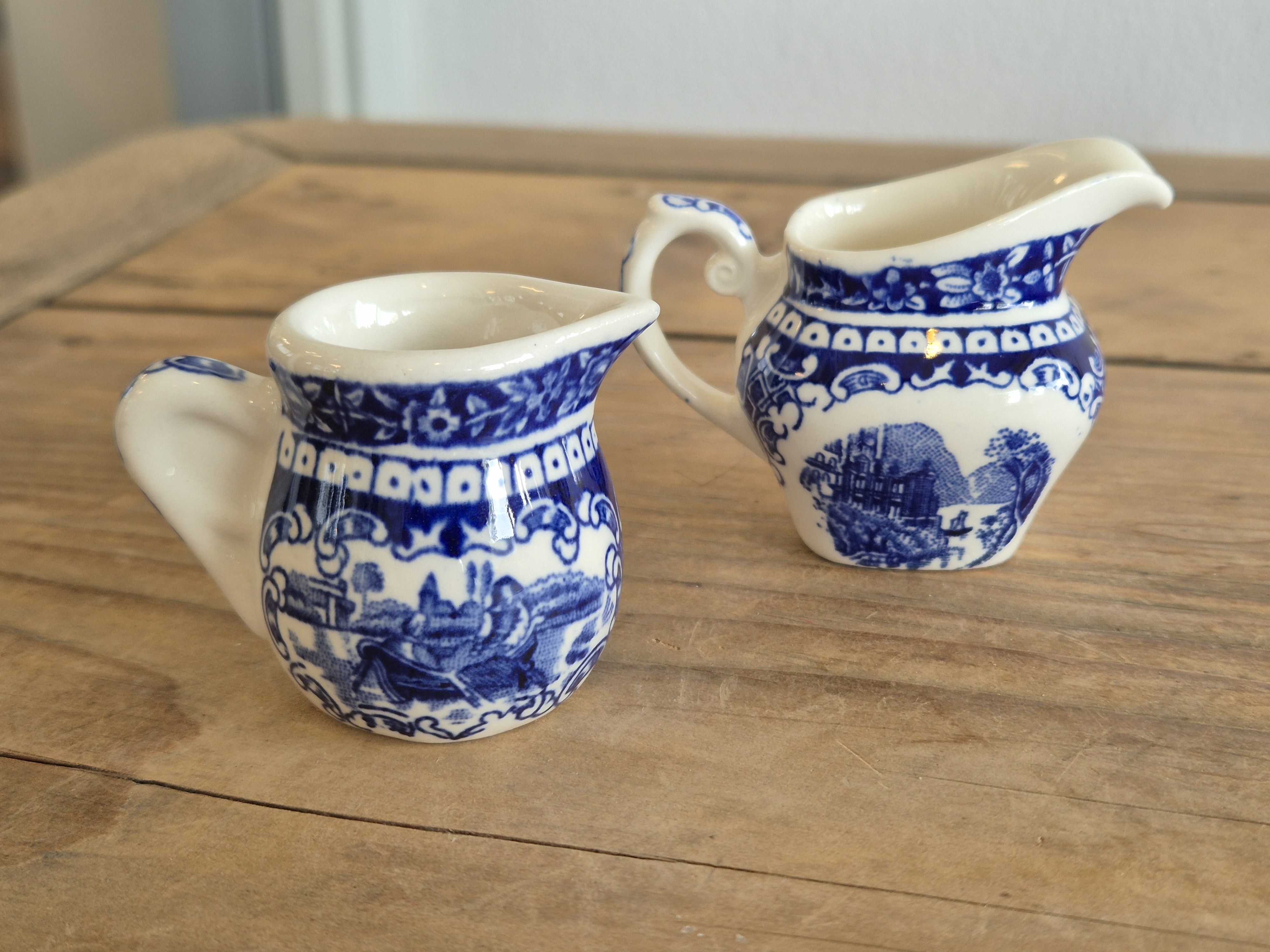 Regout Castillo Old England blauw set 2x Mini Roomkannetje