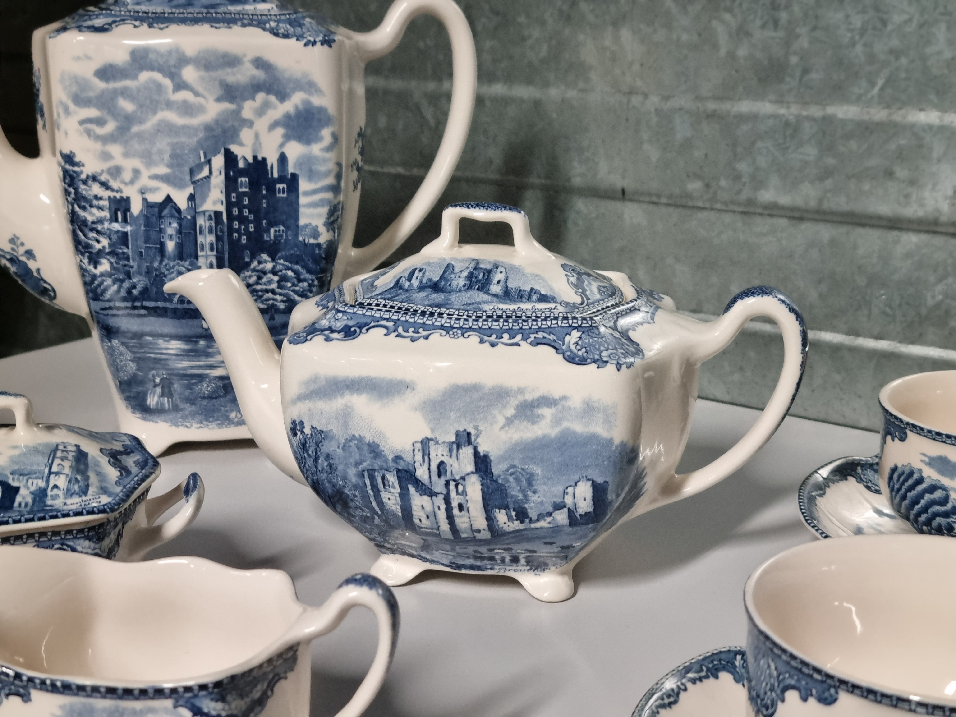 Engels blauw Johnson Bros Old Britain Castles koffieservies theeservies 6 personen