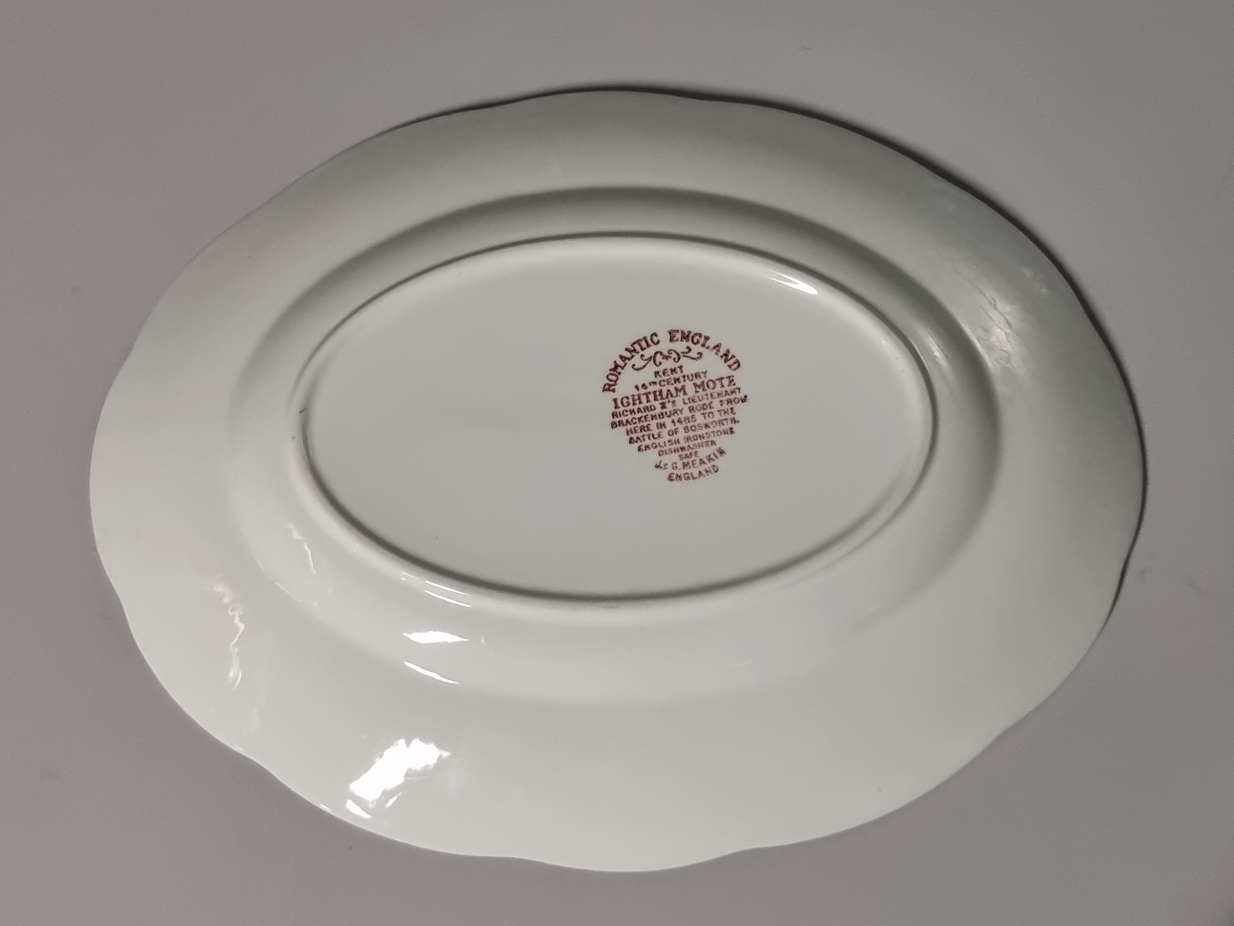Engels rood Meakin Romantic England ovale schaal 30,5 cm