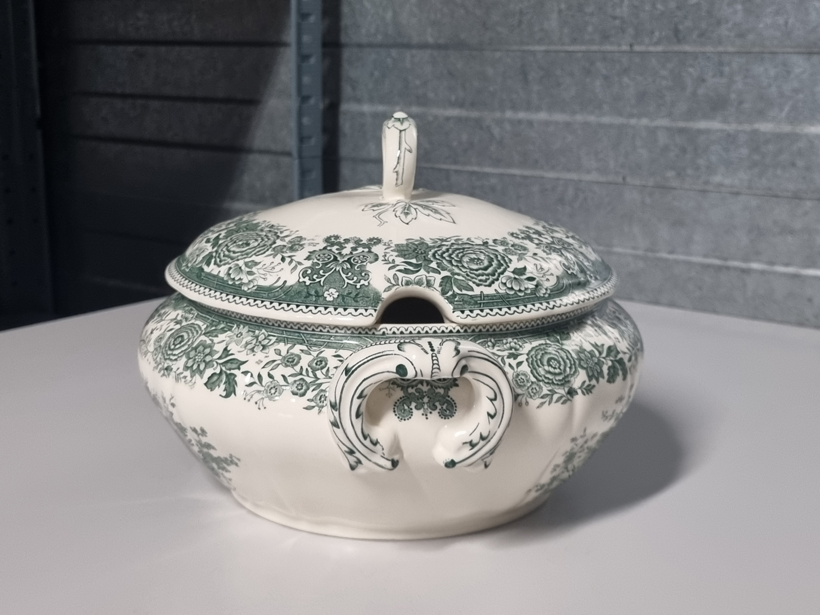 Villeroy en Boch Burgenland groen dekschaal terrine met uitsparing lepel