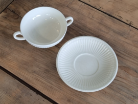 Verkocht Wedgwood Edme Soepkom met schotel