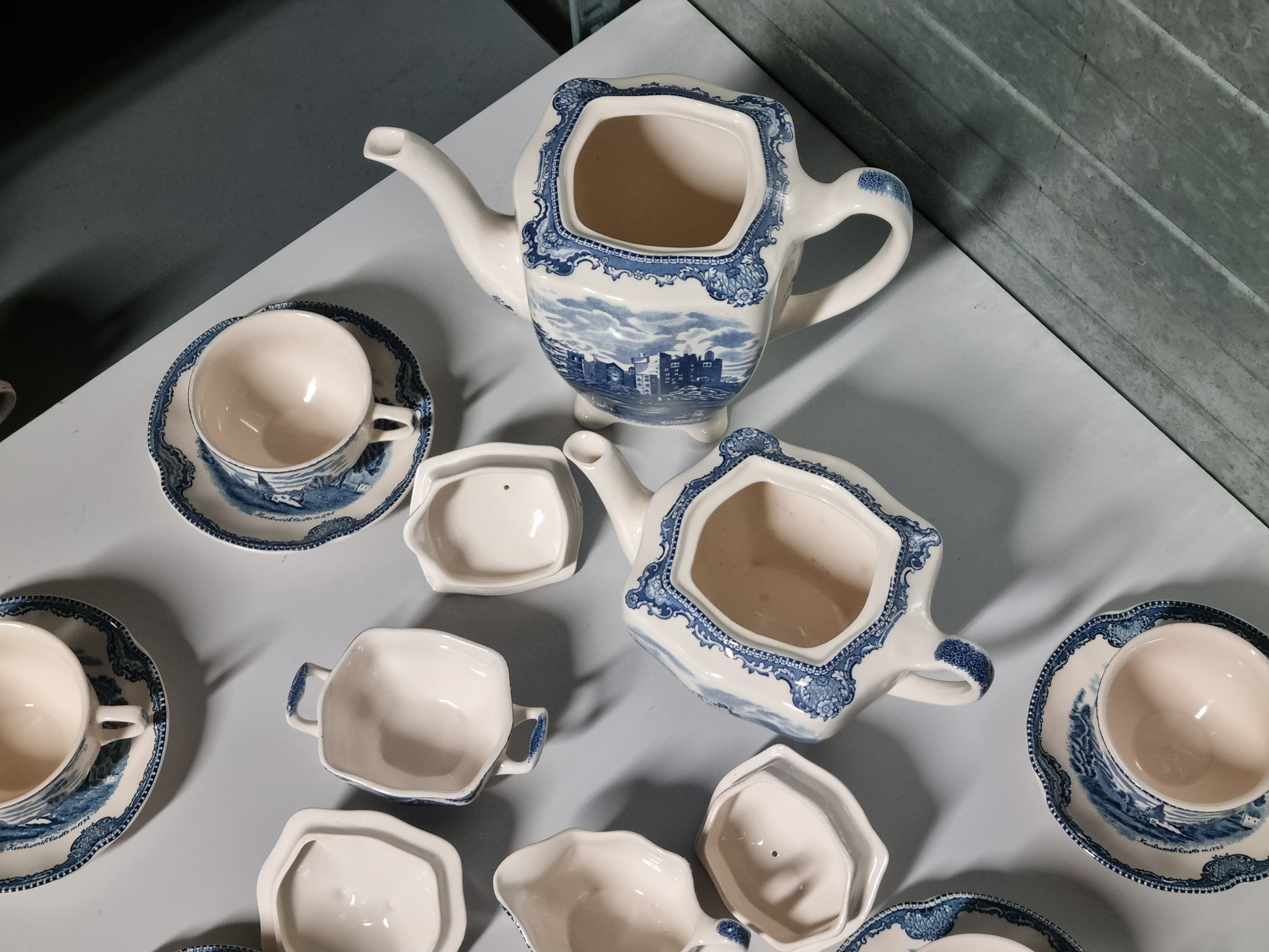 Engels blauw Johnson Bros Old Britain Castles koffieservies theeservies 6 personen