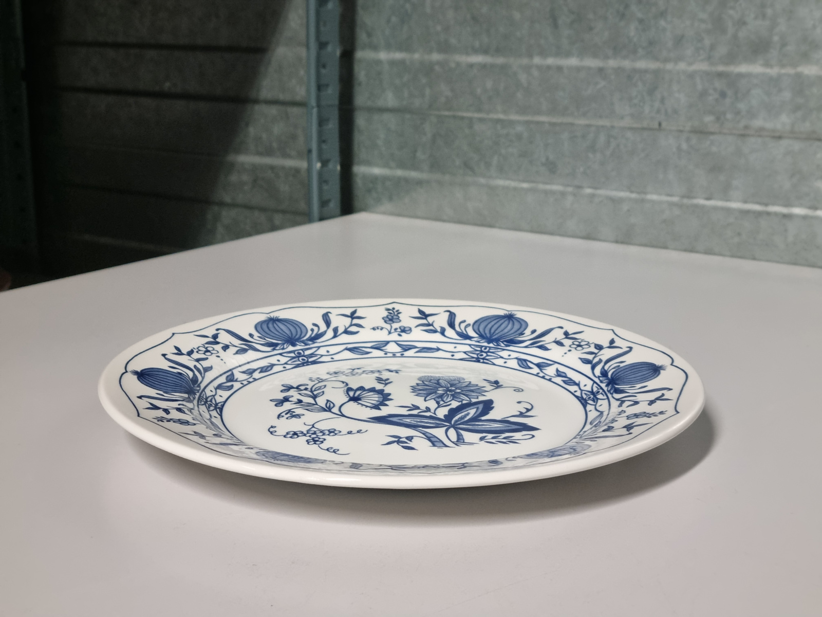Engels blauw Churchill Zwiebelmuster plat Dinerbord 26,5 cm