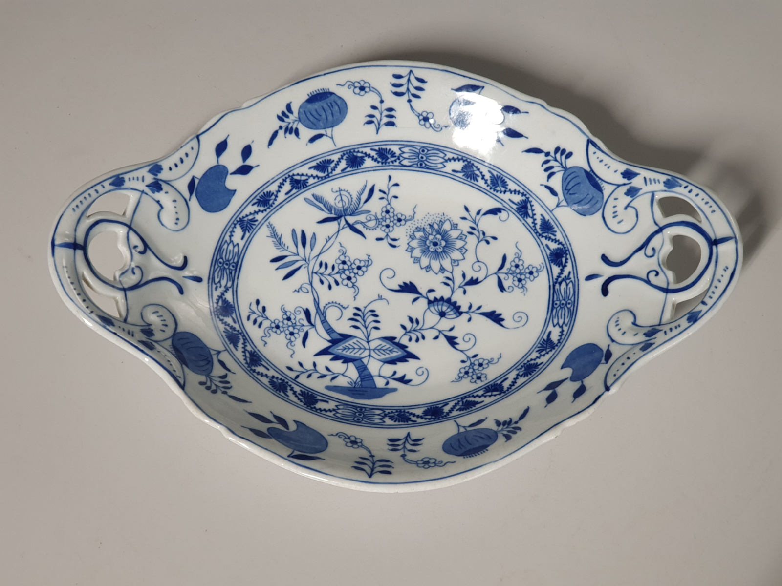 Zwiebelmuster Regout Broodschuit (1) Serveerschaal 33 cm