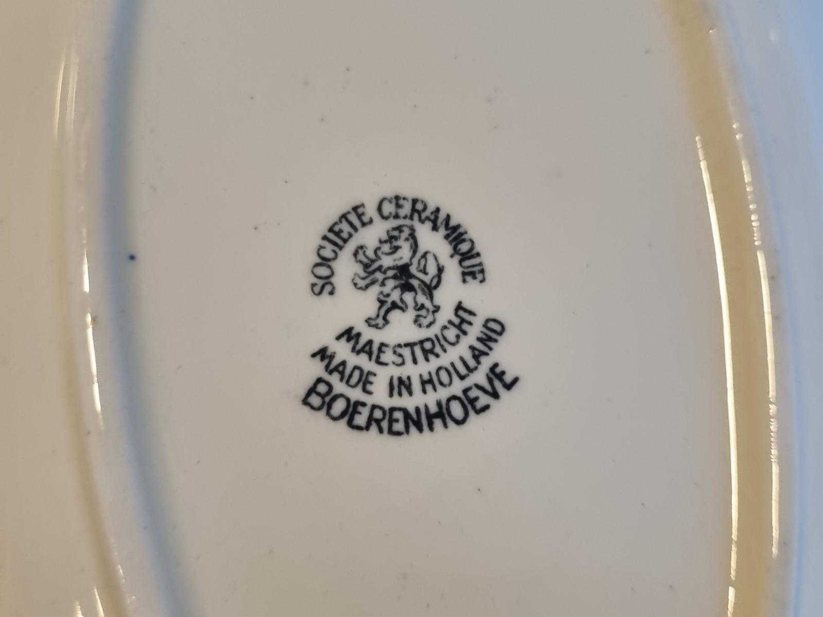 Boerenhoeve Zwart Societe Ceramique ovaal schaaltje 24 cm