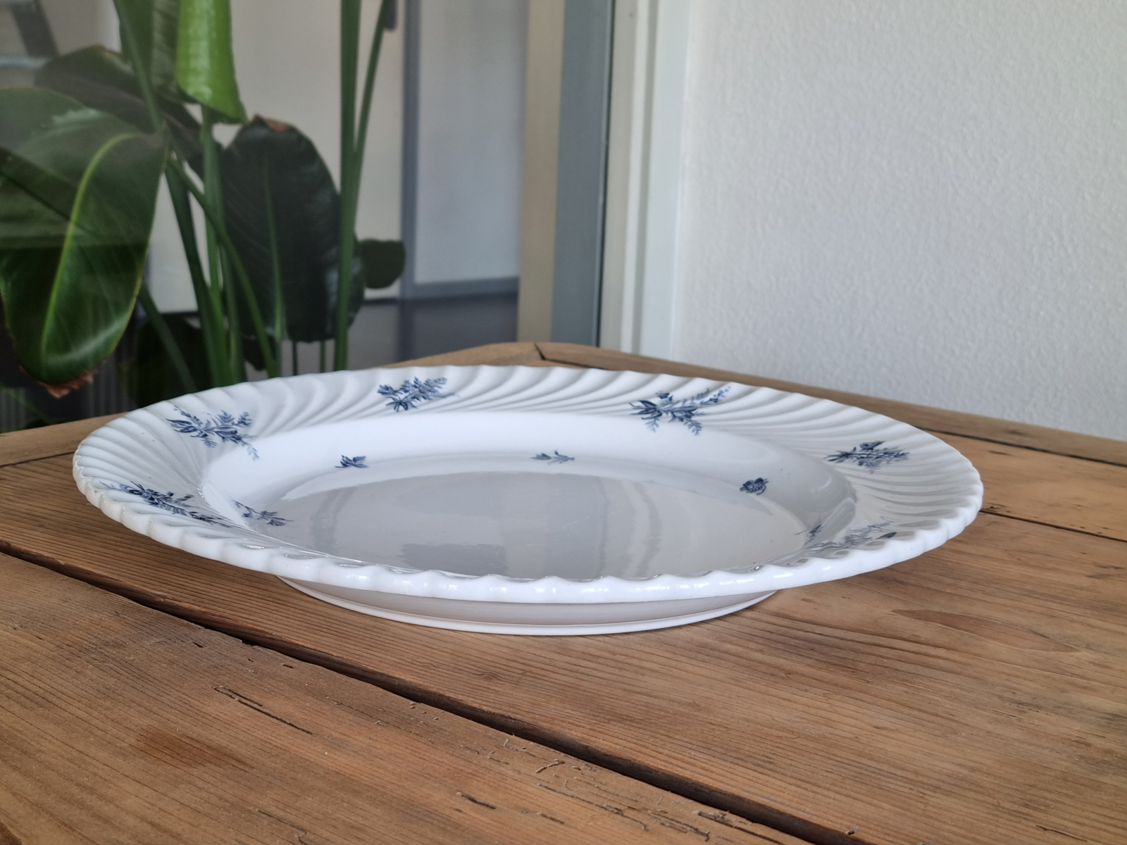 Petrus Regout decor Riva Glazen Stolp op groot Bord 34 cm