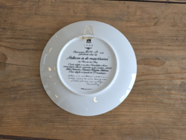 Mosa Maastricht wandbord 'Stilleven in de muziekkamer' 21 cm